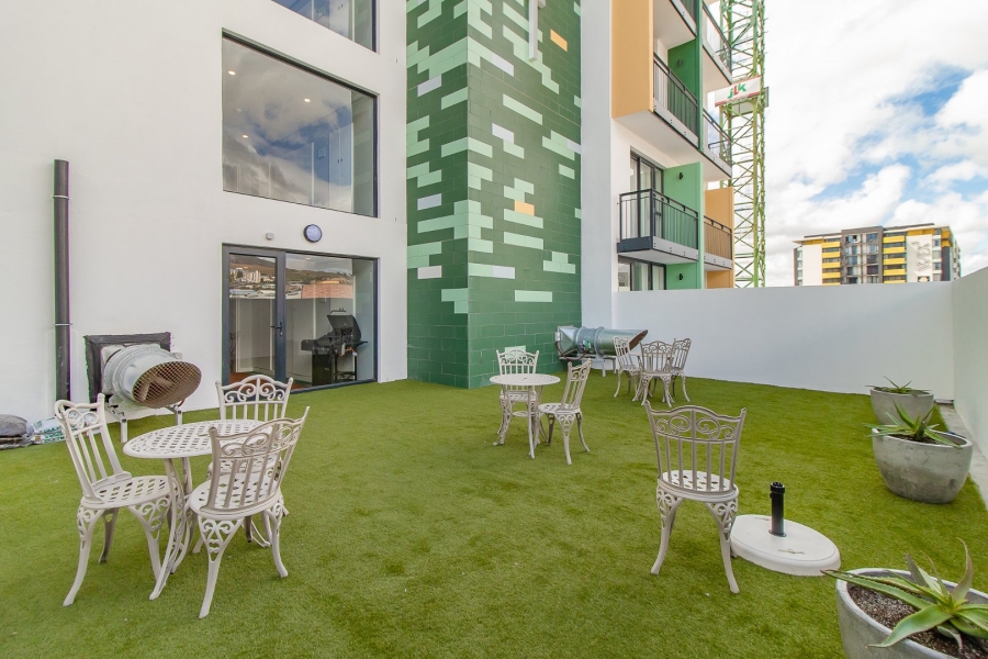 1 Bedroom Property for Sale in Woodstock Western Cape